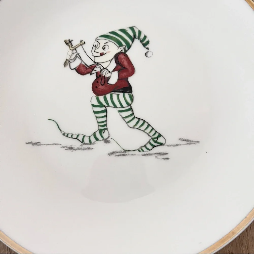RARE Restoration Hardware NAUGHTY ELF Boxed‎ Set of 6 Dessert Salad Plates Vtg